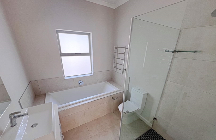 3 Bedroom Property for Sale in Langebaan Country Estate Western Cape